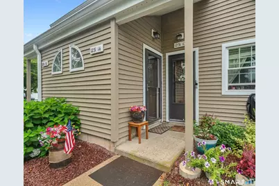 1231 Washington Street #14, Middletown, CT 06457 - Photo 1