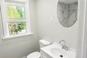 430 Wolcott St, Waterbury, CT 06705 - Photo 9
