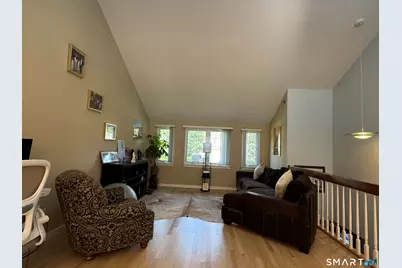 9 Oakledge Circle, Norwalk, CT 06854 - Photo 7
