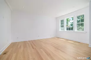 1911 Summer St, Stamford, CT 06905 - Photo 7