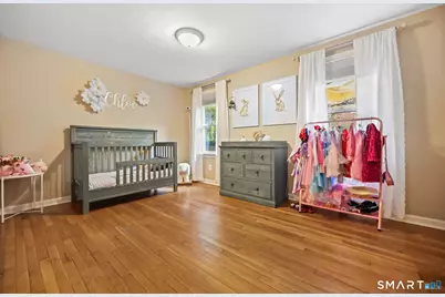 85 Woodbury Avenue, Stamford, CT 06907 - Photo 17