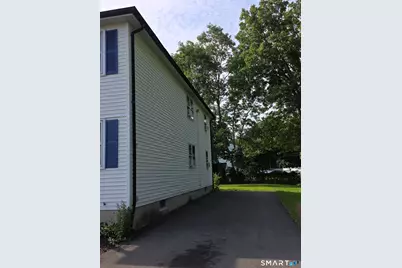 34 Viets Street, New Britain, CT 06053 - Photo 3