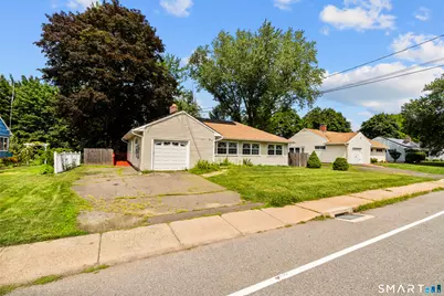 72 Vernon Street, Manchester, CT 06042 - Photo 3