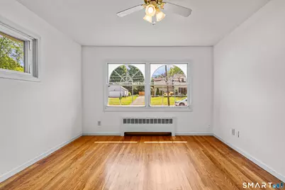 72 Vernon Street, Manchester, CT 06042 - Photo 23