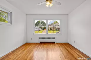 72 Vernon St, Manchester, CT 06042 - Photo 23