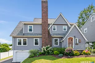 19 Harding St, Wethersfield, CT 06109 - Photo 1