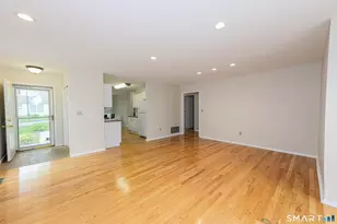 25 Hamden Hills Dr, Hamden, CT 06518 - Photo 7