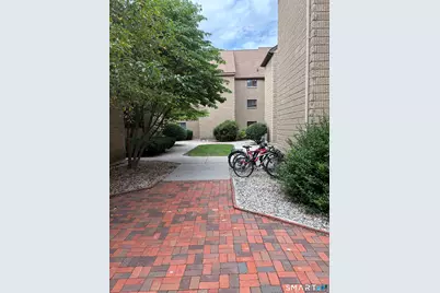 38 North Main Street #2, West Hartford, CT 06107 - Photo 5