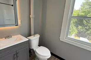 32 Main St, Simsbury, CT 06081 - Photo 5