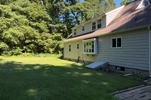 9 Pinewoods Rd, Granby, CT 06035 - Photo 5