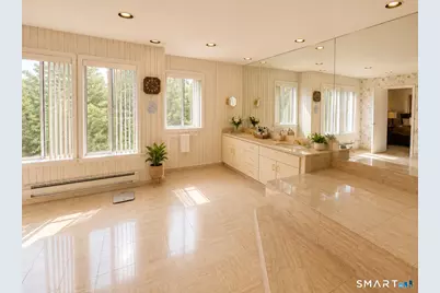 23 Valley View Drive, Stamford, CT 06903 - Photo 9