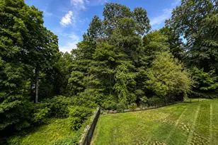 23 Valley View Dr, Stamford, CT 06903 - Photo 37