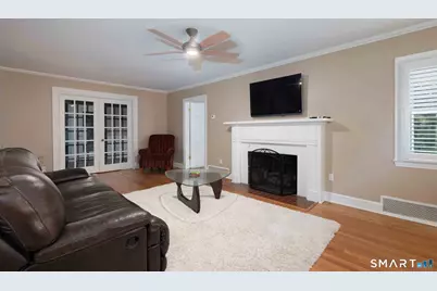 140 Round Hill Road, North Haven, CT 06473 - Photo 11