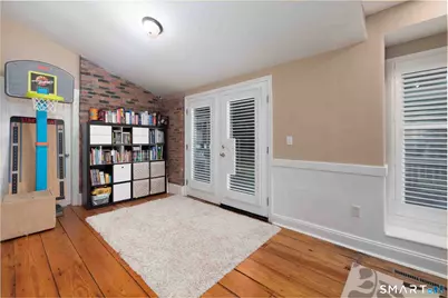 140 Round Hill Road, North Haven, CT 06473 - Photo 13