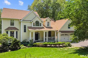 14 Wychwood Ln, Oxford, CT 06478 - Photo 1