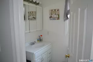 40 Emma Rd, Stamford, CT 06905 - Photo 21