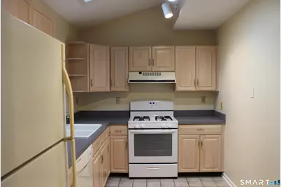 101 Curtis Street #1, Meriden, CT 06450 - Photo 5