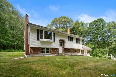 14 Sarah Drive, Montville, CT 06382 - Photo 3