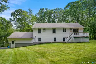14 Sarah Dr, Montville, CT 06382 - Photo 7
