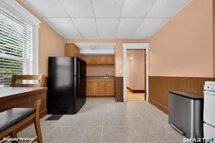 463 Washington Ave, West Haven, CT 06516 - Photo 15