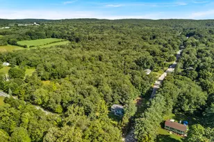 1018 Grassy Hill Rd, Montville, CT 06370 - Photo 9