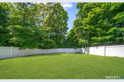 20 Holly Bush Lane, Norwich, CT 06360 - Photo 33