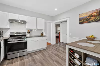 401 Prospect Avenue, West Hartford, CT 06107 - Photo 17