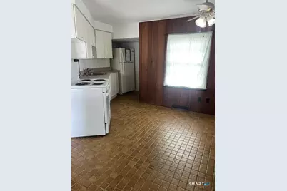 102 Riverview Avenue, Branford, CT 06405 - Photo 13