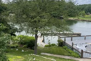 102 Riverview Ave, Branford, CT 06405 - Photo 5