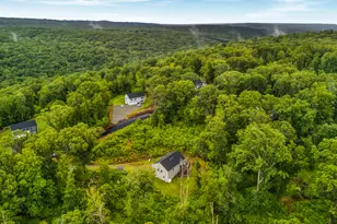 1114 E Lake Rd, Montville, CT 06370 - Photo 7