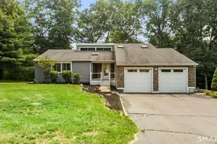184 Bear Path Rd, Hamden, CT 06514 - Photo 35