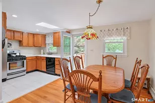 15 Lillian Ave, New Fairfield, CT 06812 - Photo 7