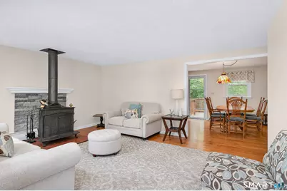 15 Lillian Avenue, New Fairfield, CT 06812 - Photo 3