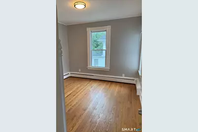 275 Wakelee Avenue, Ansonia, CT 06401 - Photo 11