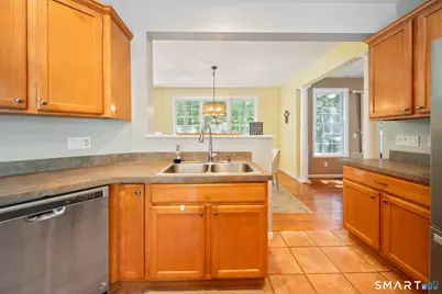 2 Minuteman Circle #2, Southbury, CT 06488 - Photo 19