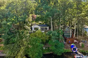 77 Algonquin Trl, Newtown, CT 06482 - Photo 9