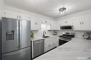 11 Byrne Ct, Farmington, CT 06032 - Photo 11