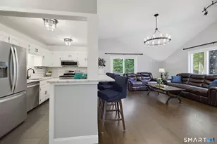 11 Byrne Ct, Farmington, CT 06032 - Photo 7