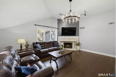 11 Byrne Court #D4, Farmington, CT 06032 - Photo 5