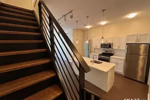 111B Morgan St, Stamford, CT 06905 - Photo 11
