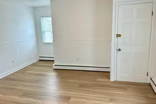 658 Beechmont Ave, Bridgeport, CT 06606 - Photo 7
