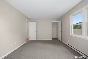 6 Irving Pl, Danbury, CT 06810 - Photo 23