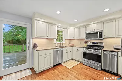 102 Terry Lane, Rocky Hill, CT 06067 - Photo 11