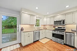 102 Terry Ln, Rocky Hill, CT 06067 - Photo 11