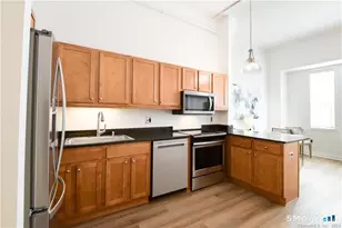 15 Dinah Rd, West Hartford, CT 06107 - Photo 9