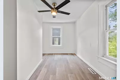 168 Derby Avenue, Derby, CT 06418 - Photo 17
