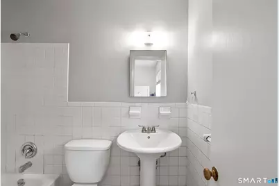 36 Woodbury Avenue #2A, Norwalk, CT 06850 - Photo 9
