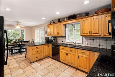 89 West Bank Lane, Stamford, CT 06902 - Photo 5