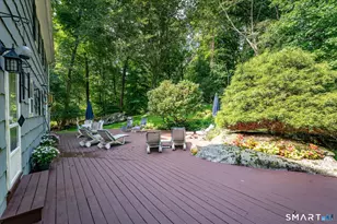 89 W Bank Ln, Stamford, CT 06902 - Photo 23