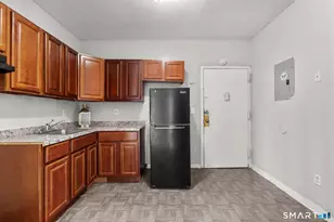 493 Meadow St, Waterbury, CT 06702 - Photo 7